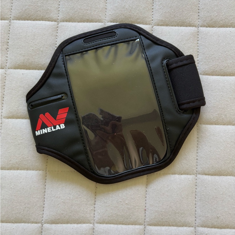 Minelab Black Arm Pouch for ID and cards